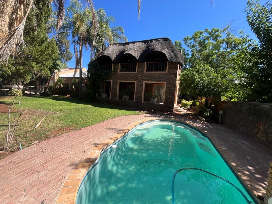 4 Bedroom Property for Sale in Die Rand Northern Cape